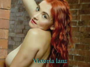 Victoria_lanz